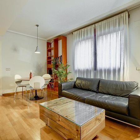 Apartamento En Chamberi Con Piscina - Lovely Apartment In The City Center With Swimming Pool Madri Exterior foto