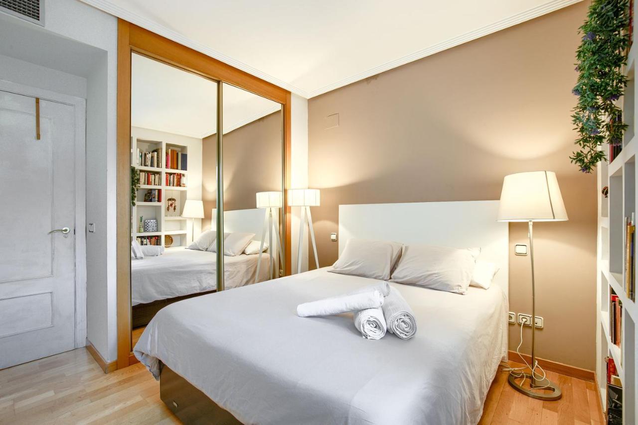 Apartamento En Chamberi Con Piscina - Lovely Apartment In The City Center With Swimming Pool Madri Exterior foto